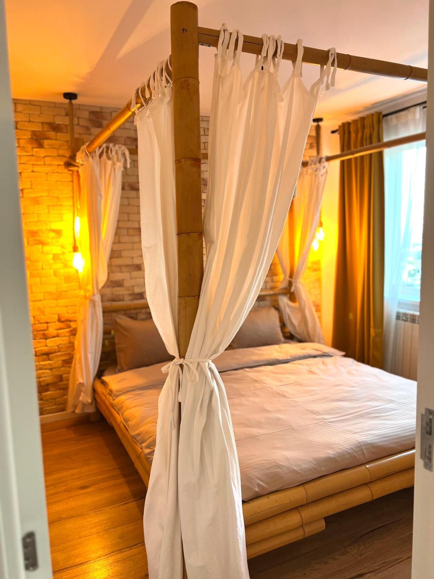 Апартаменты Piata Ovidiu 14 Loft Констанца Экстерьер фото