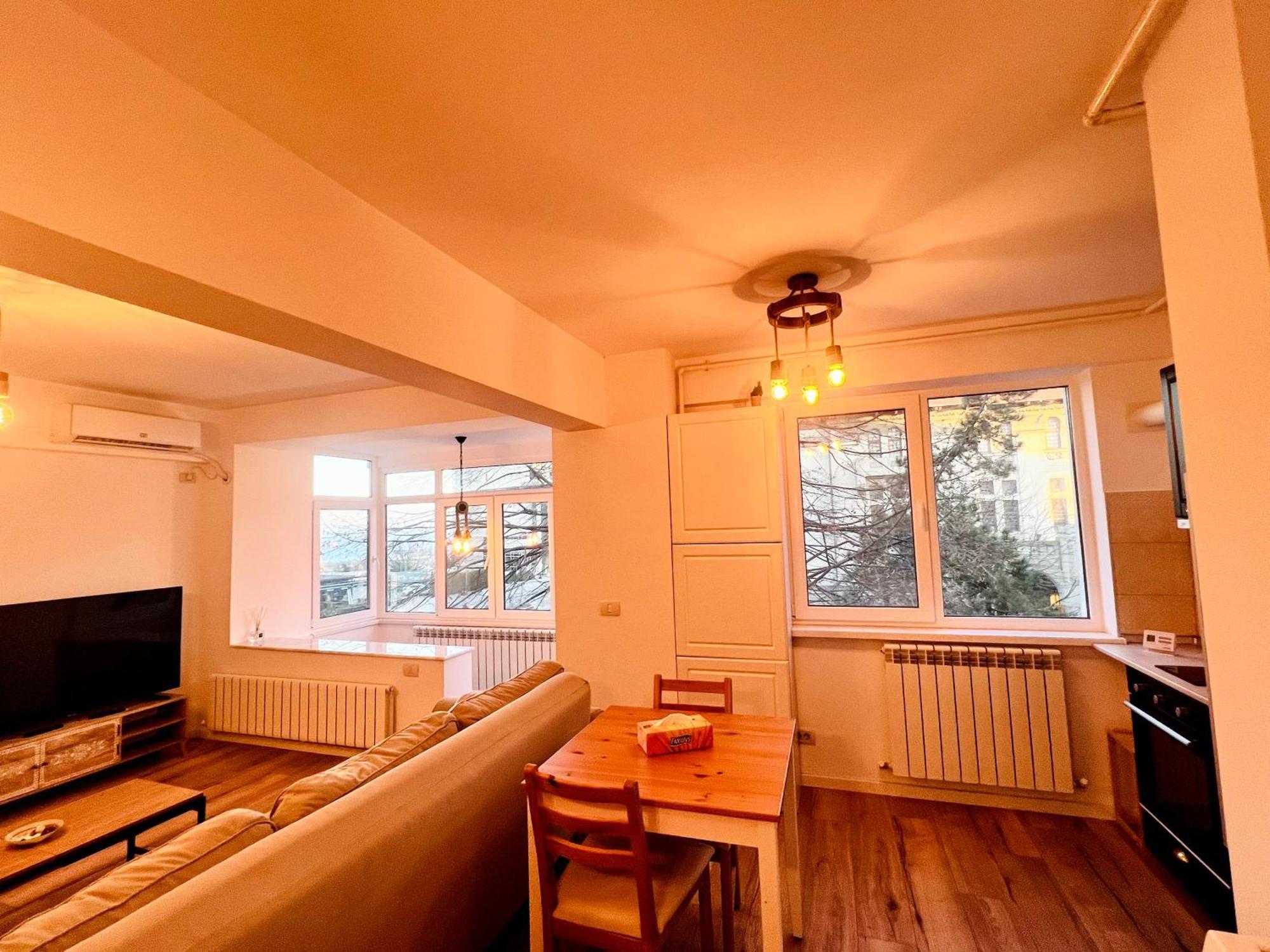 Апартаменты Piata Ovidiu 14 Loft Констанца Экстерьер фото